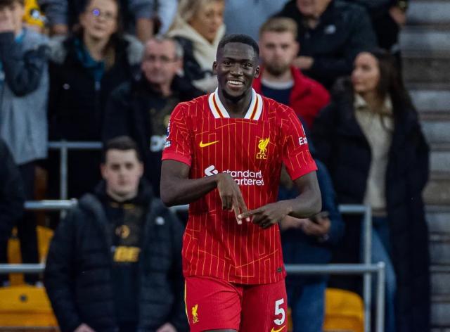 1727565411047003331.jpg 1727564865462.jpg