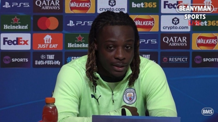 英雄联盟直播-笑着回答！多库：没看阿森纳vs曼联，但枪手输球对我们有利